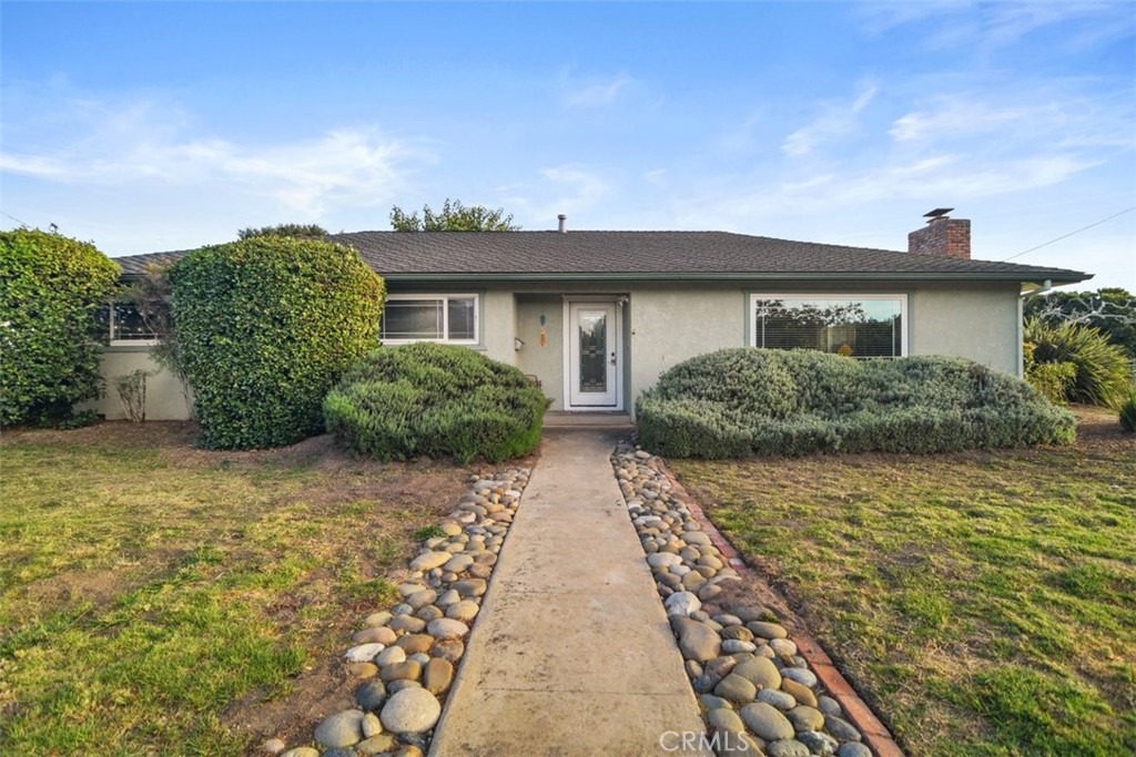 Front exterior homes for sale photo of 502 Allen Street, Arroyo Grande CA